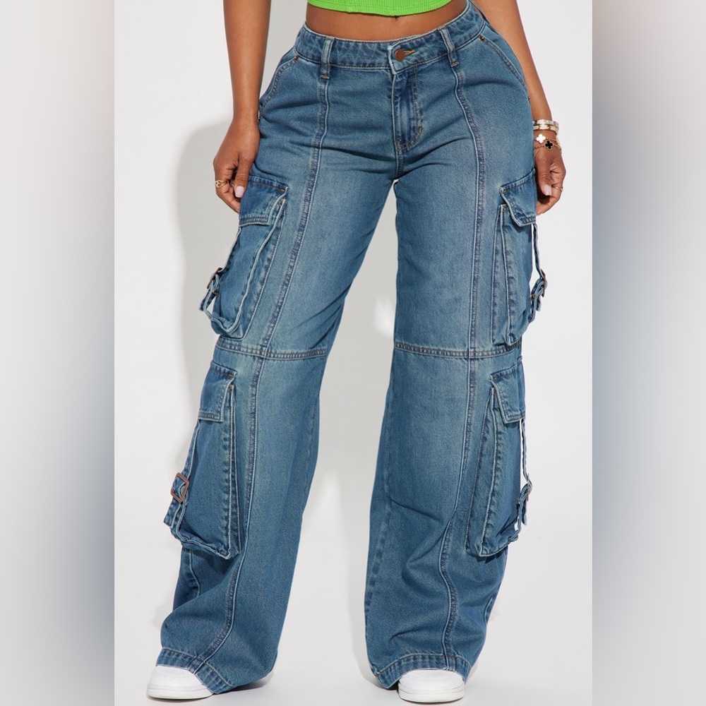 Low waist baggy cargo jeans NWT